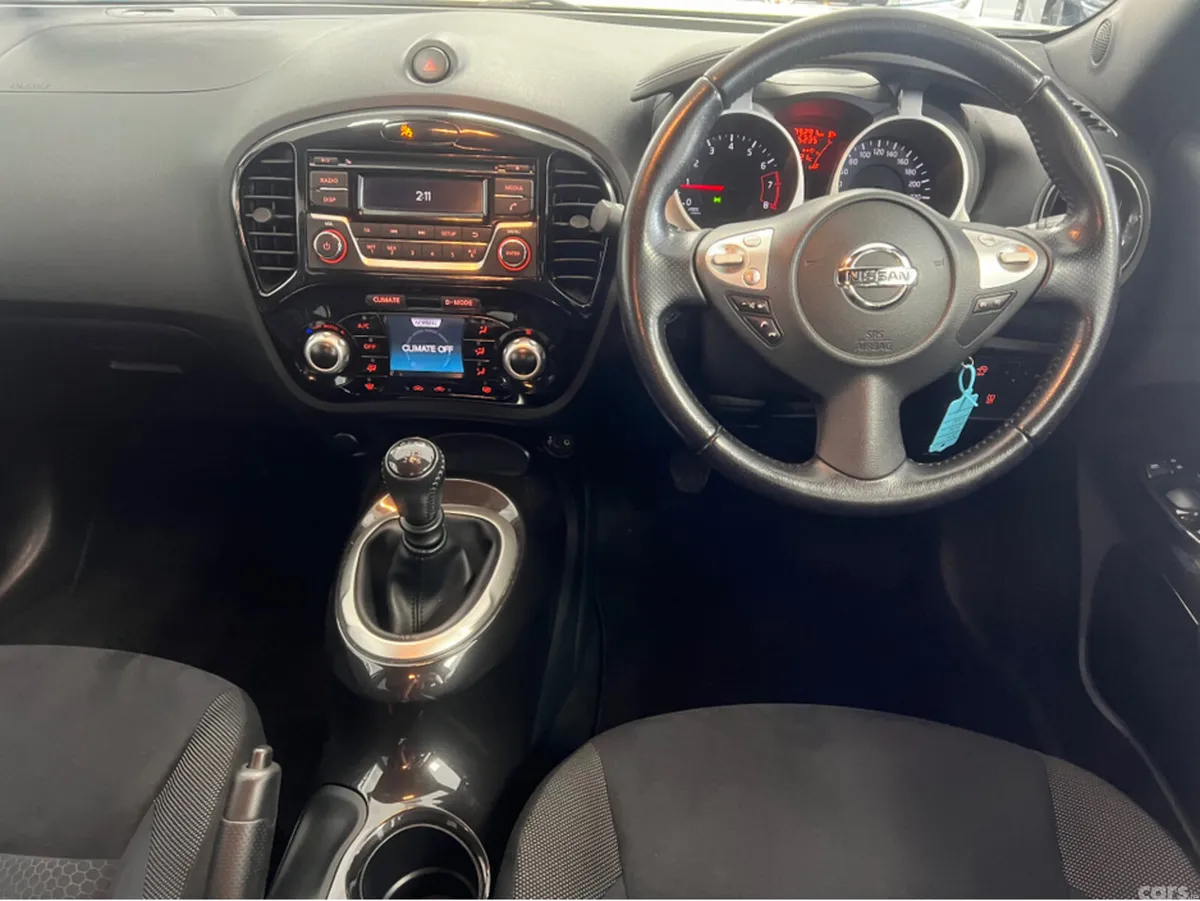 Nissan Juke Hatchback, Petrol, 2014, White