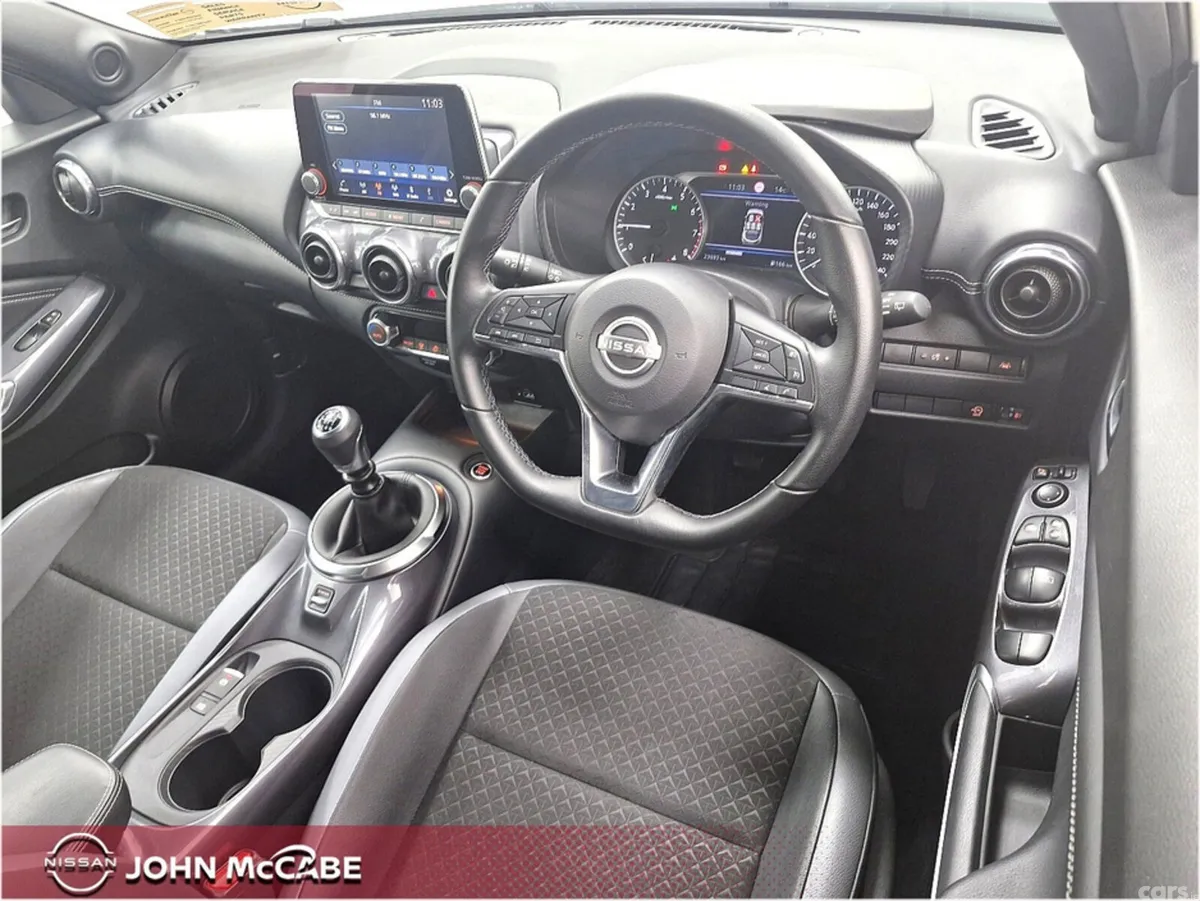 Nissan Juke MPV, Petrol, 2024, White