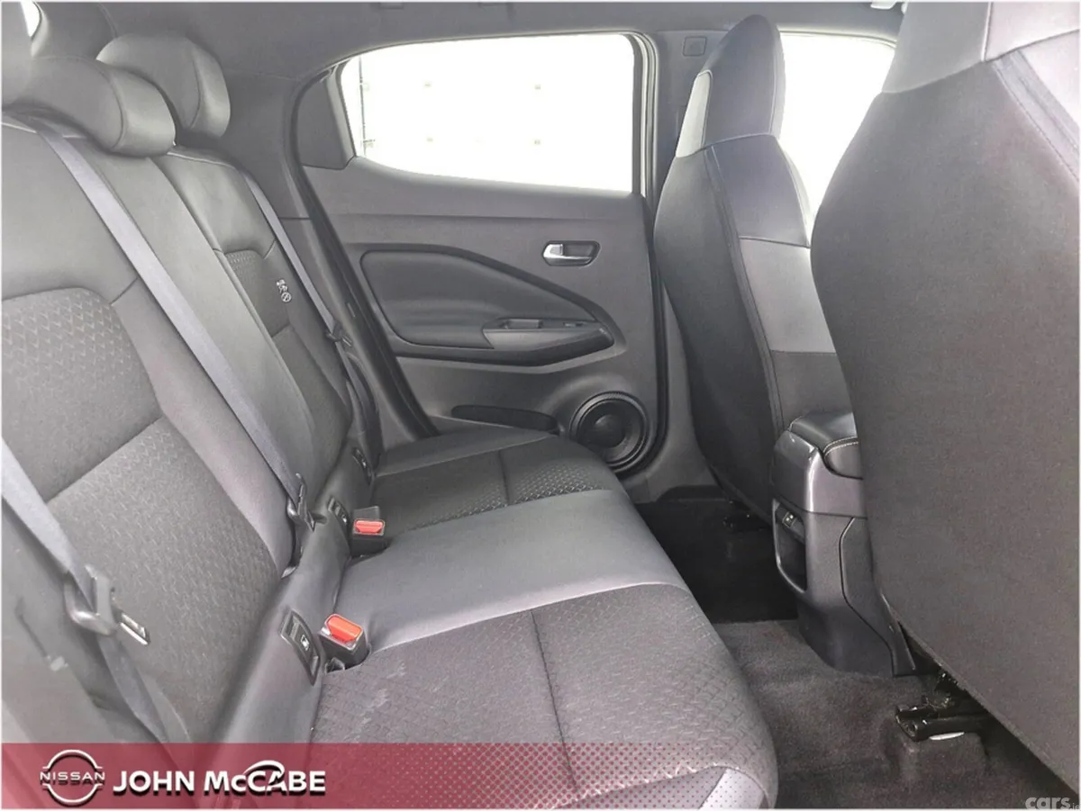 Nissan Juke MPV, Petrol, 2024, White