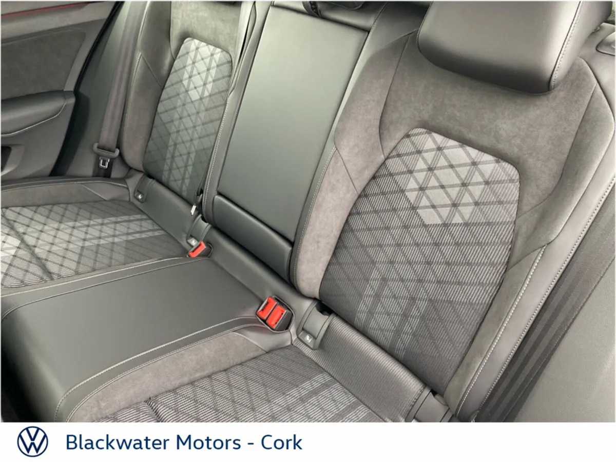 Volkswagen Golf Hatchback, Petrol, 2027, White