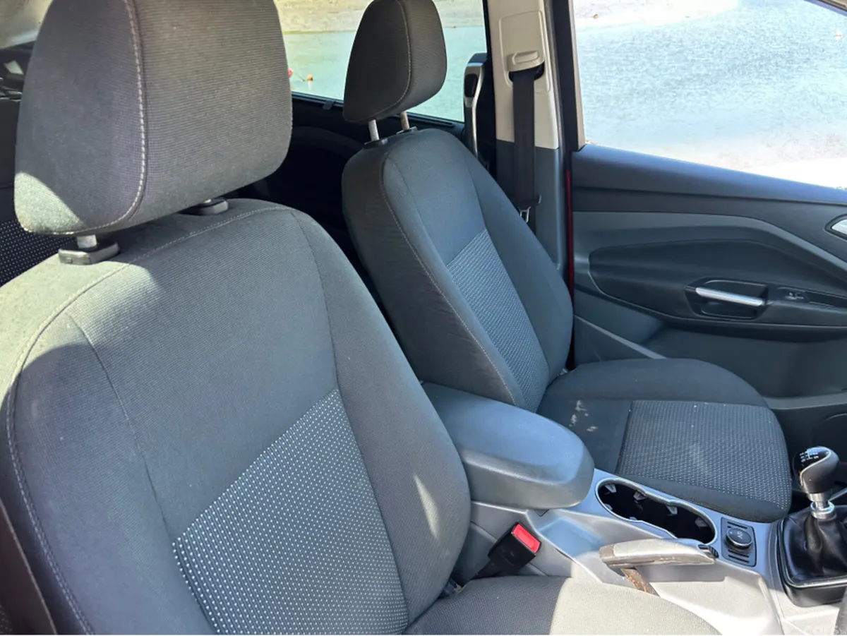Ford Grand C-Max MPV, Diesel, 2015, Red
