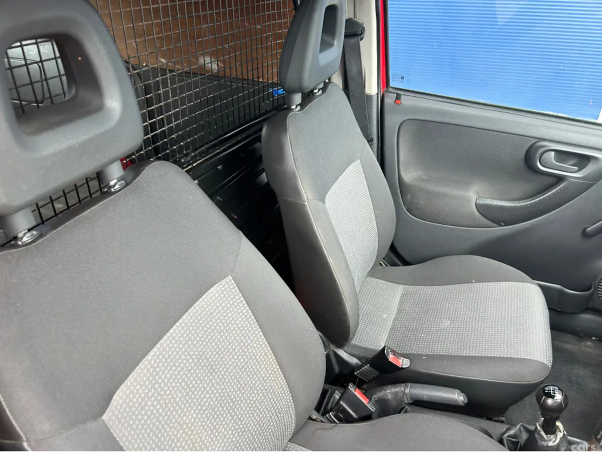 Opel Combo Van, Diesel, 2008, Red