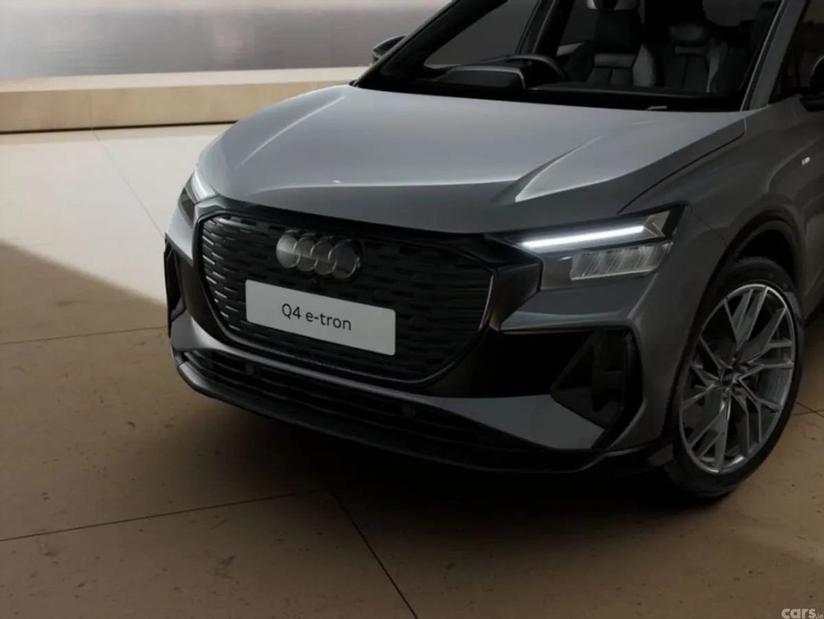 Audi Q4 e-tron Other, Electric, 2026, Grey