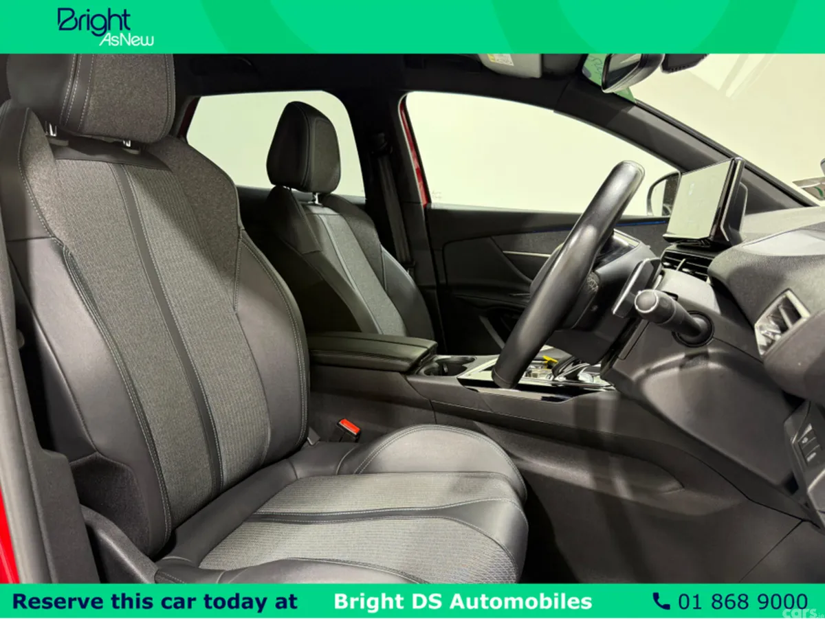 Peugeot 3008 MPV, Diesel, 2023, Red