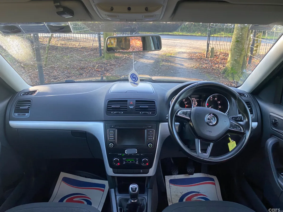 Skoda Yeti SUV, Diesel, 2014, Black
