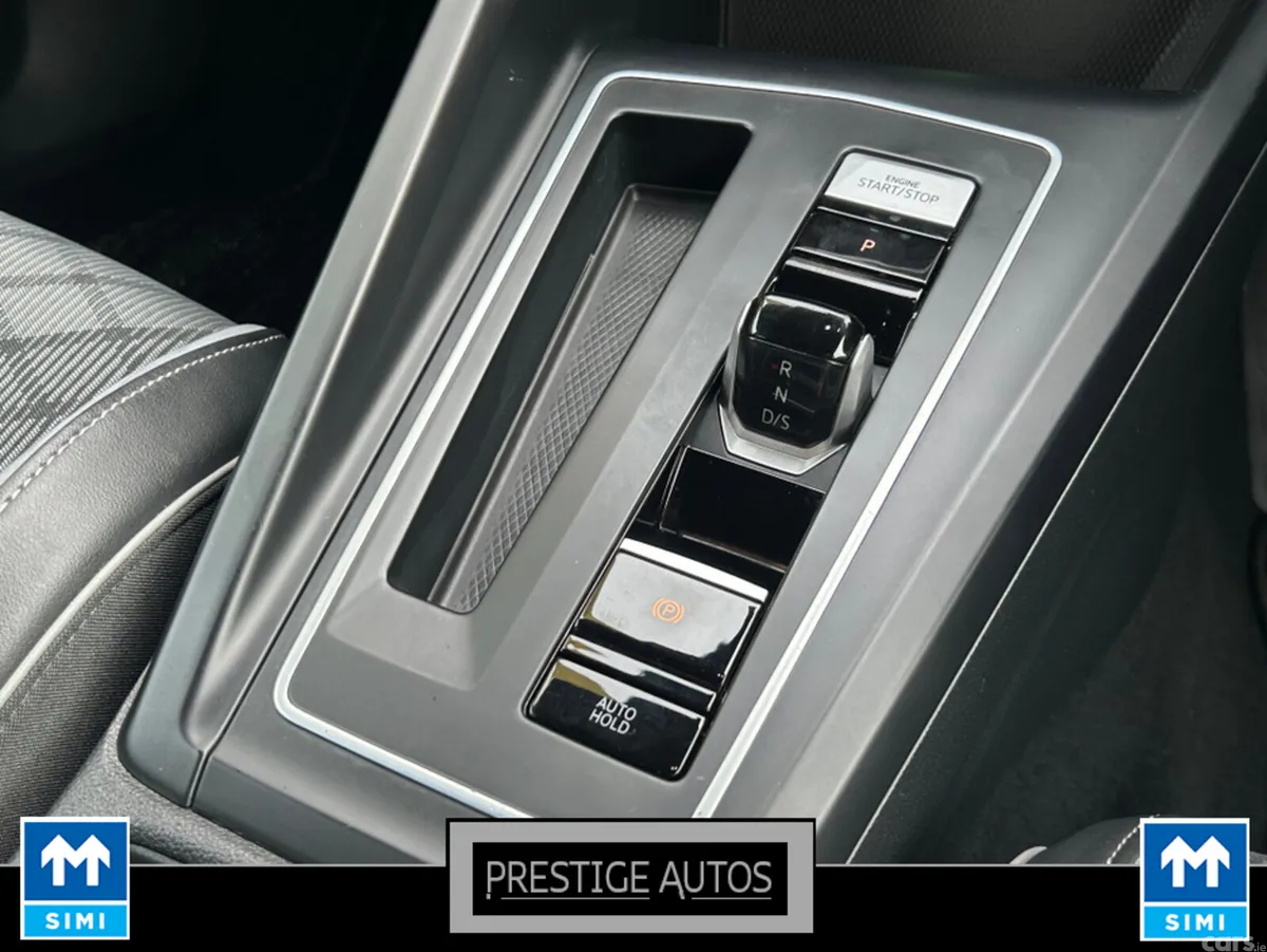Volkswagen Golf Estate, Petrol, 2021, Black