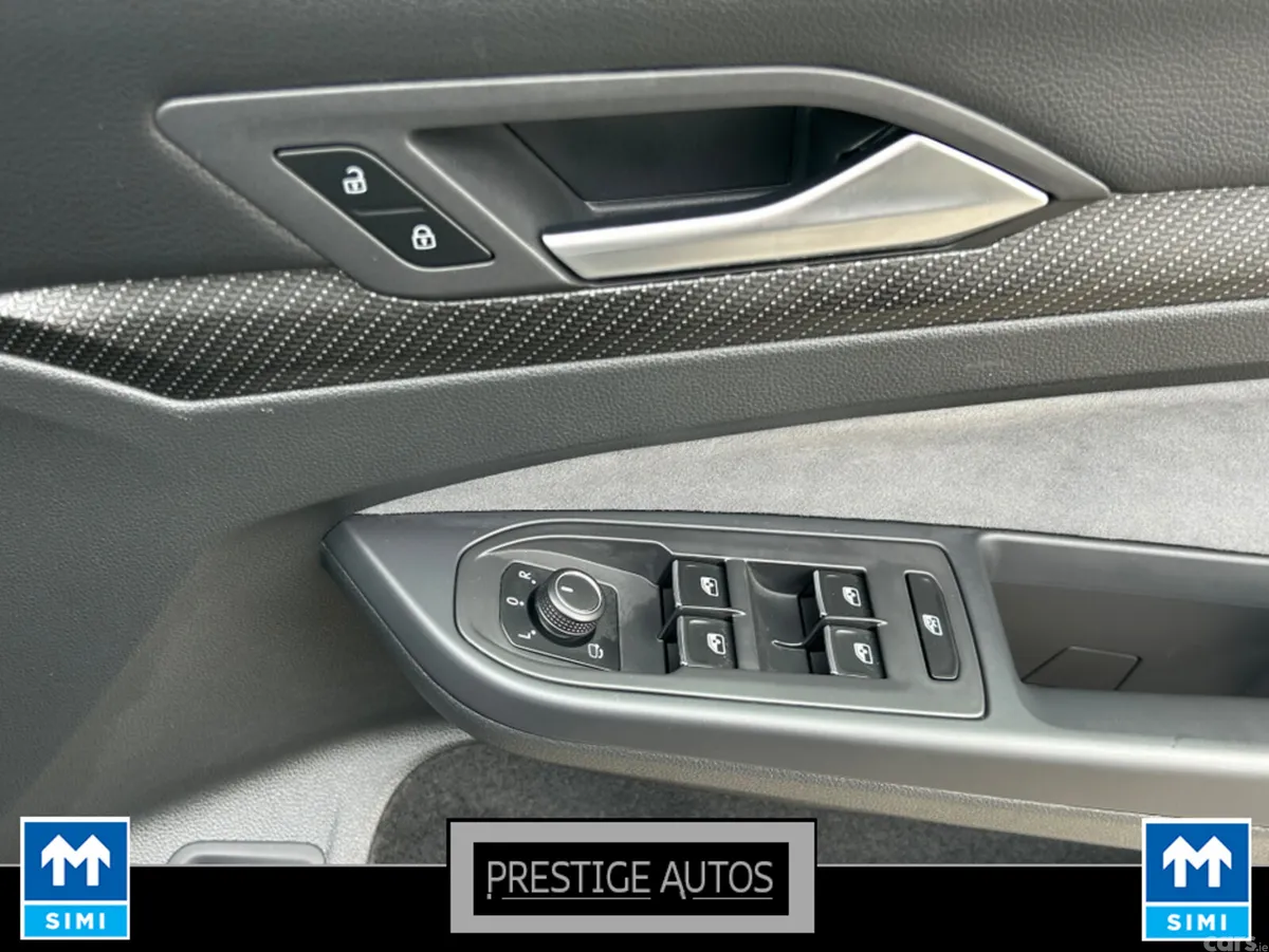 Volkswagen Golf Estate, Petrol, 2021, Black