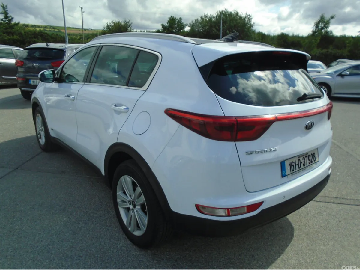 Kia Sportage MPV, Diesel, 2016, White