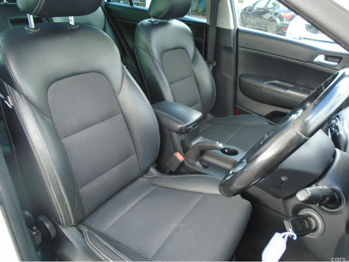 Kia Sportage MPV, Diesel, 2016, White