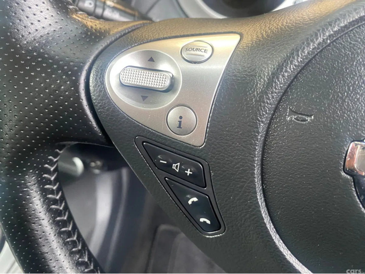 Nissan Juke MPV, Petrol, 2015, Grey