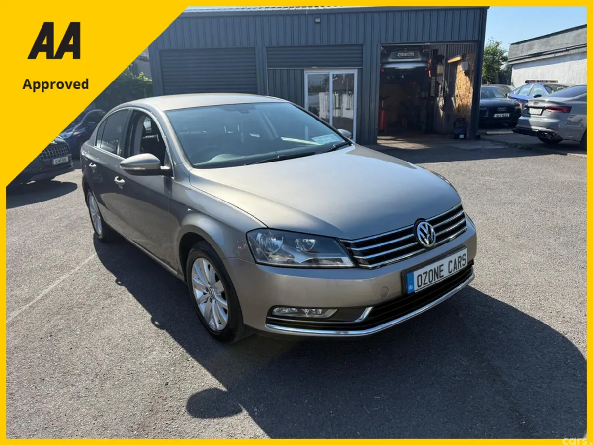 Volkswagen Passat Saloon, Diesel, 2013, Brown