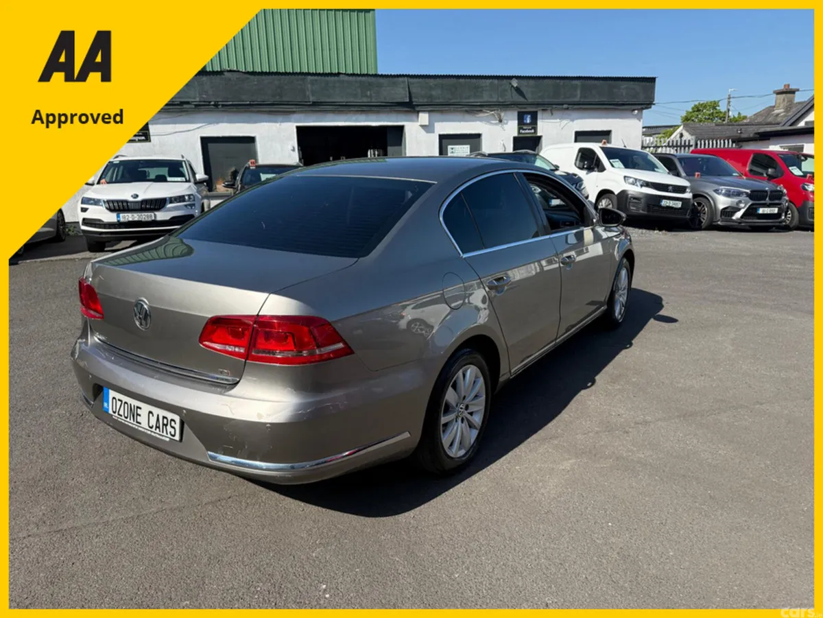 Volkswagen Passat Saloon, Diesel, 2013, Brown