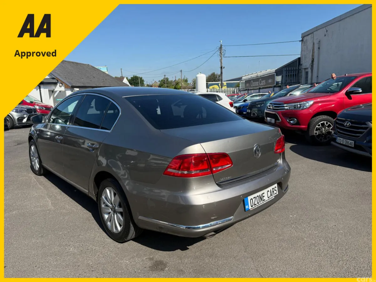 Volkswagen Passat Saloon, Diesel, 2013, Brown