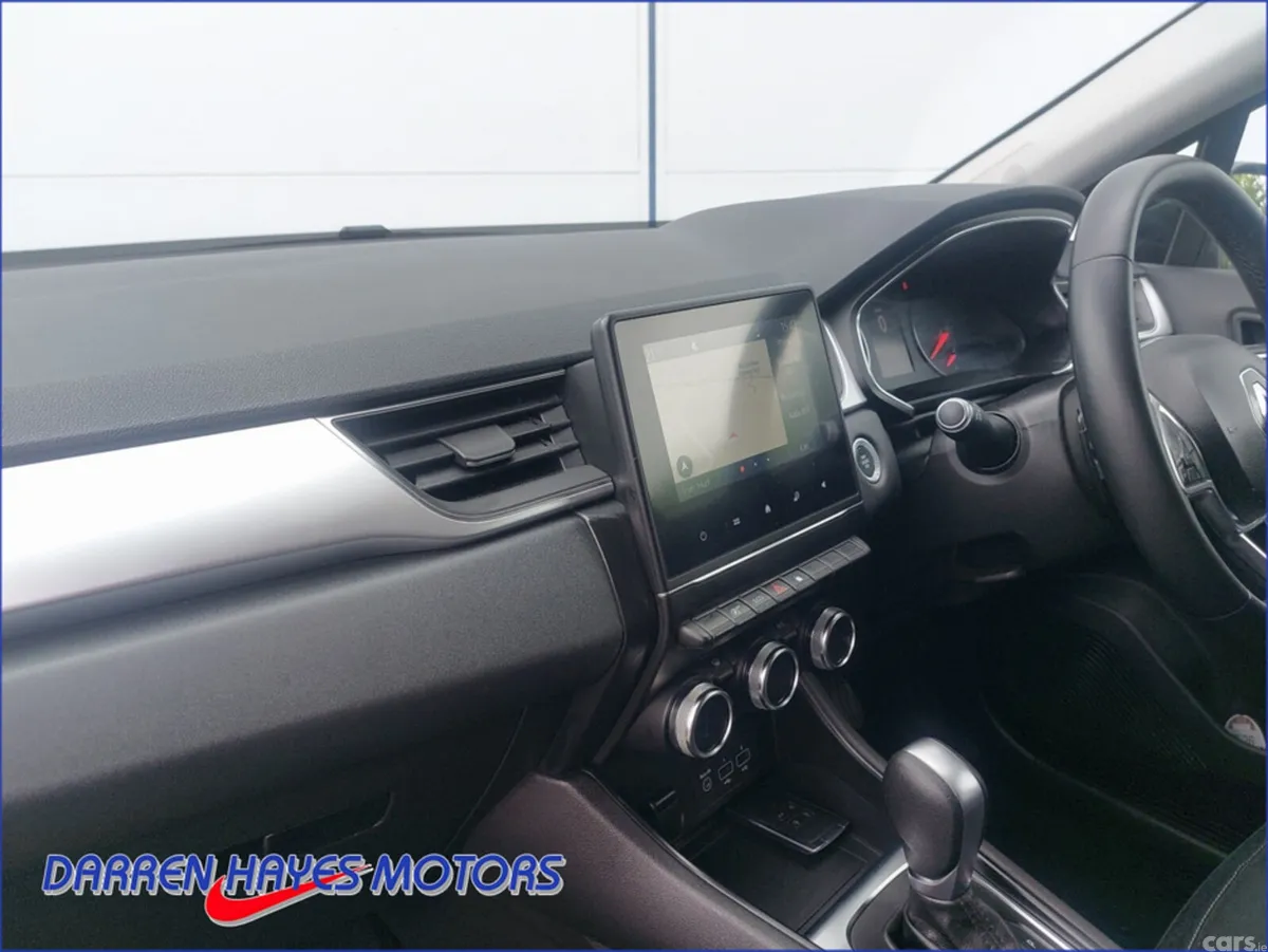 Renault Captur Hatchback, Petrol, 2021, Orange