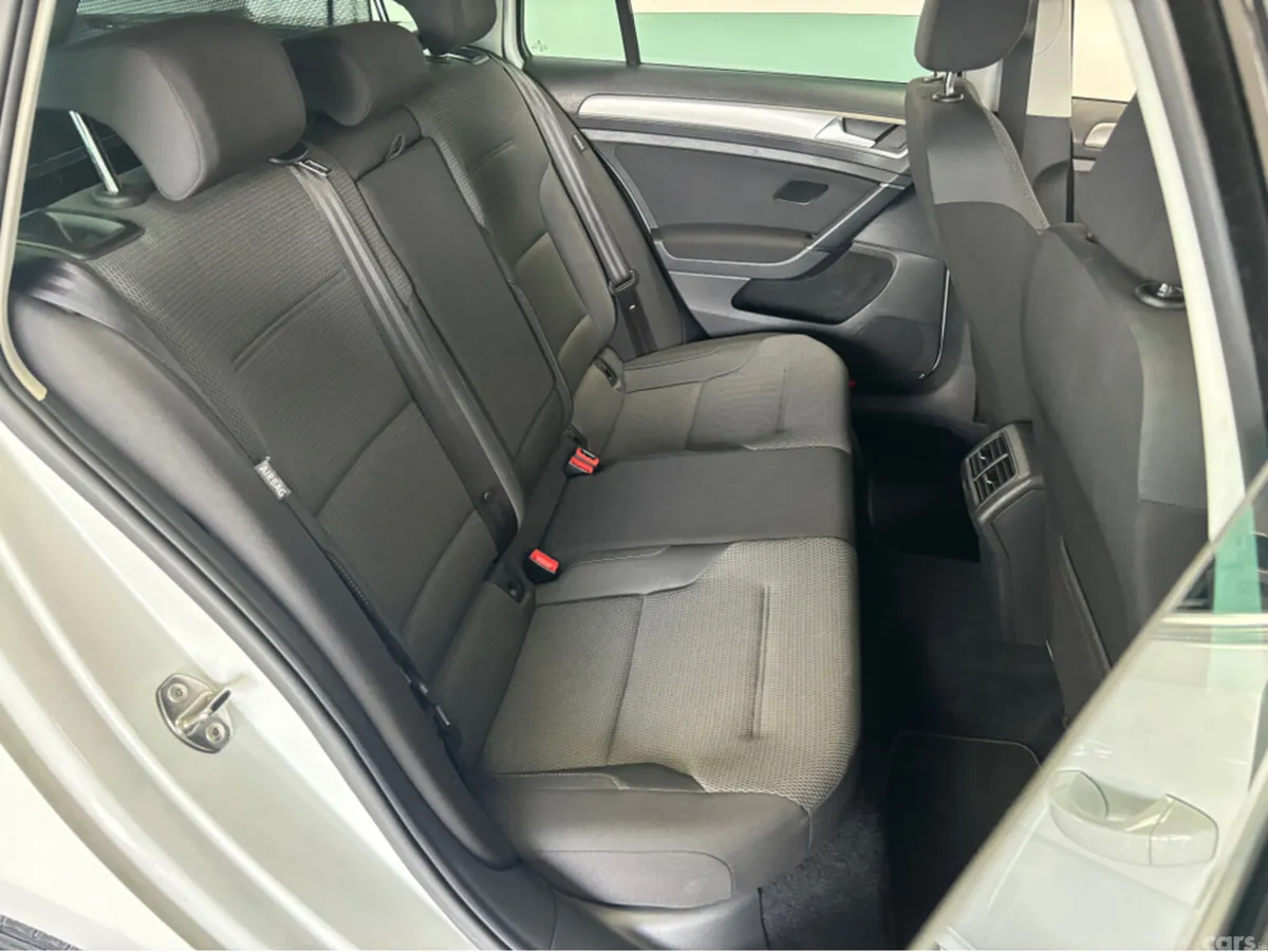 Volkswagen Golf Estate, Petrol, 2014, White