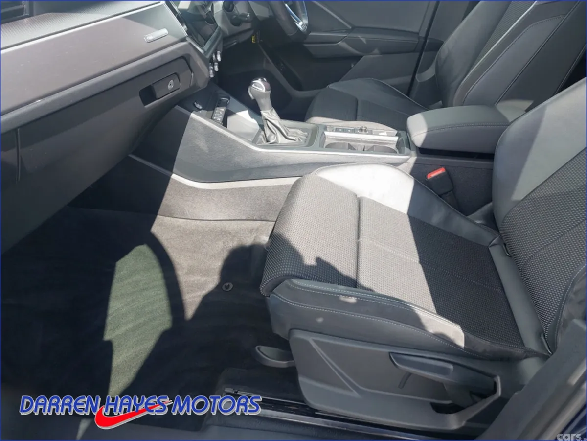 Audi Q3 Estate, Petrol Hybrid, 2022, Blue