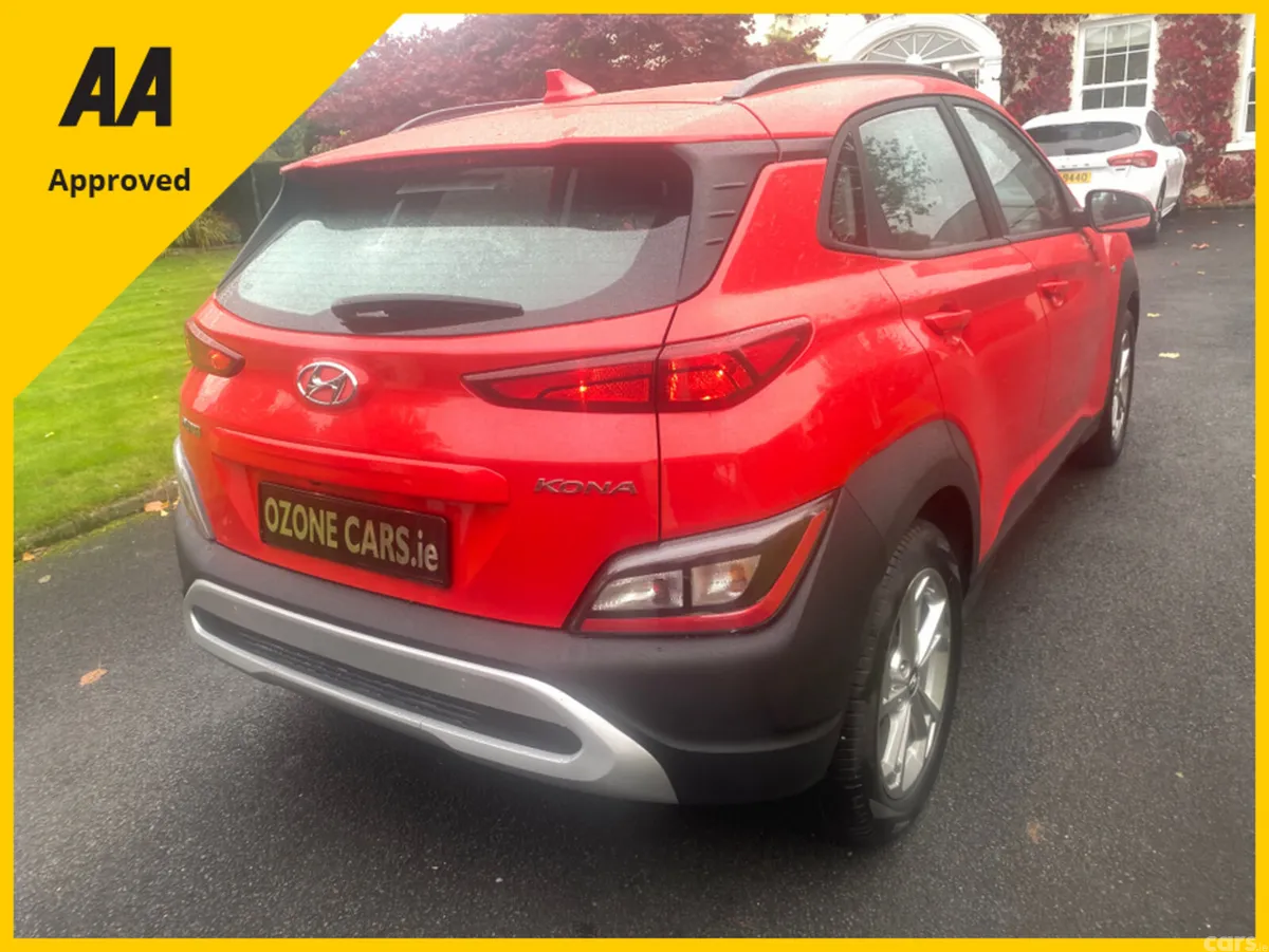 Hyundai KONA Hatchback, Petrol Hybrid, 2022, Red