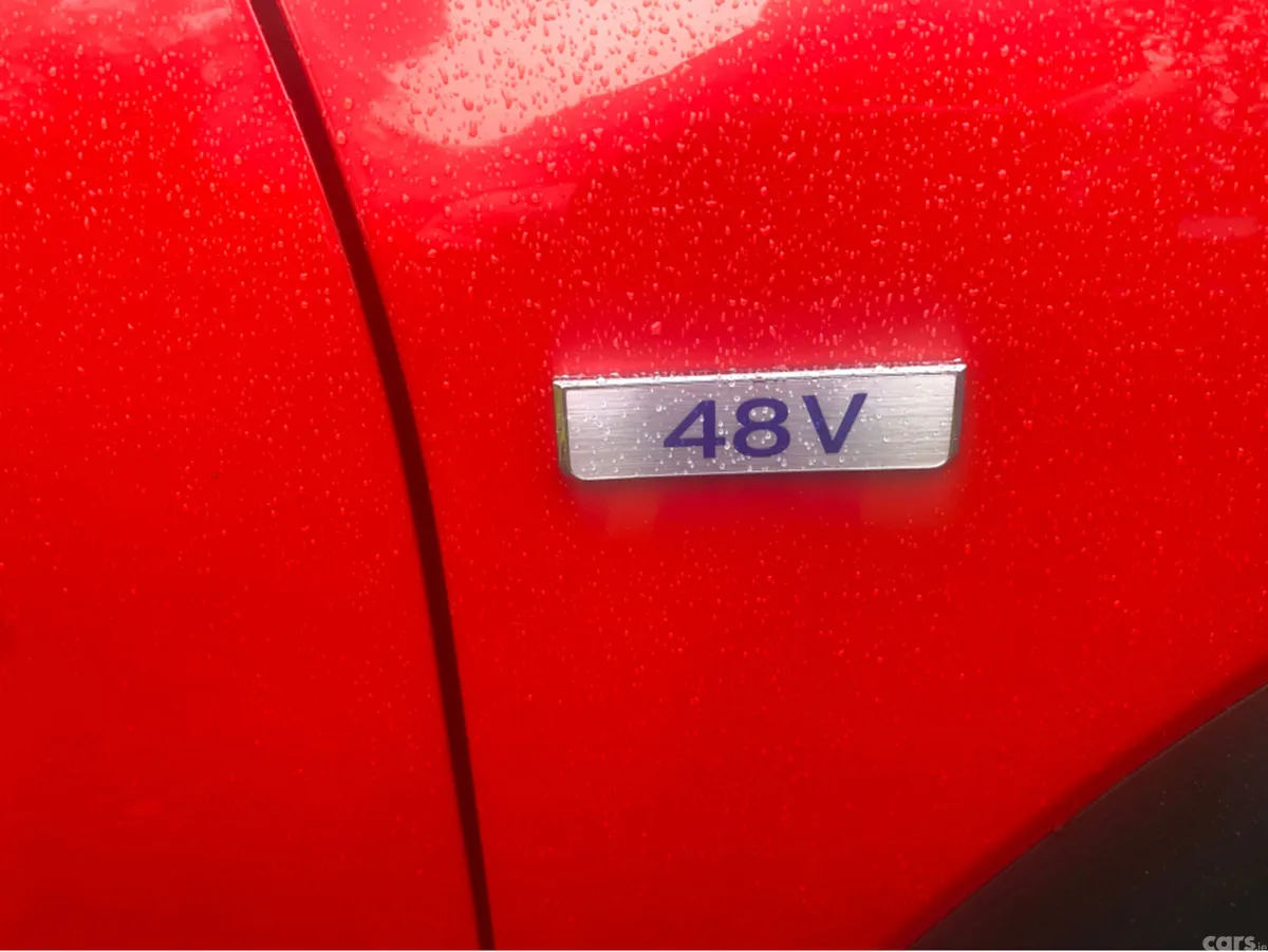 Hyundai KONA Hatchback, Petrol Hybrid, 2022, Red