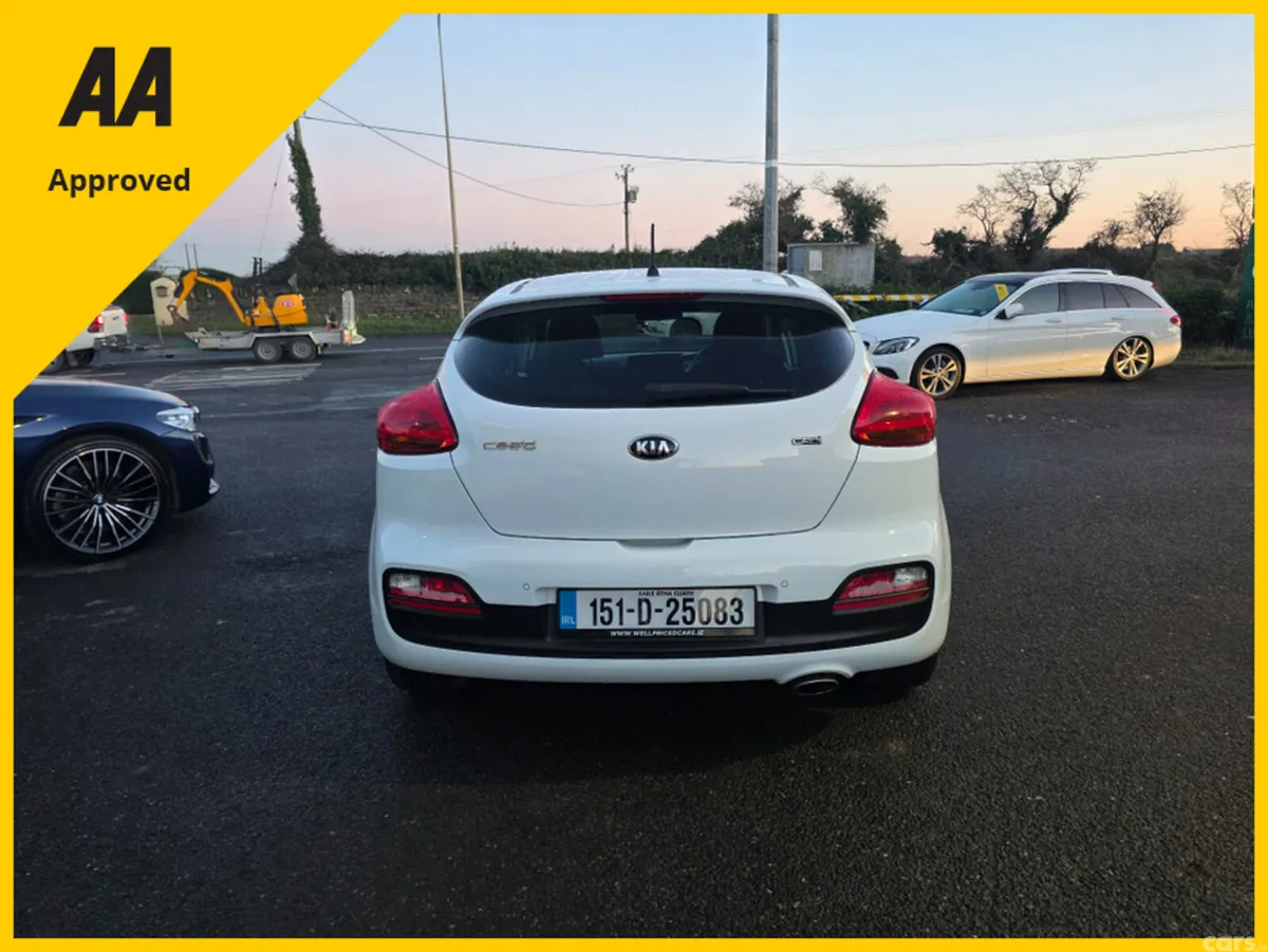 Kia Ceed Hatchback, Diesel, 2015, White