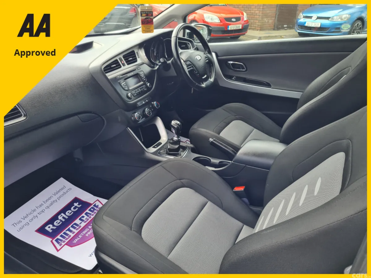 Kia Ceed Hatchback, Diesel, 2015, White