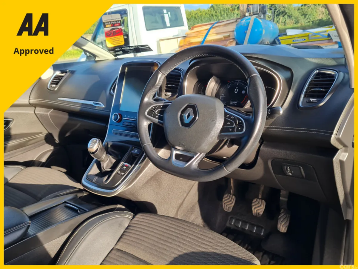 Renault Grand Scenic Hatchback, Diesel, 2017, White