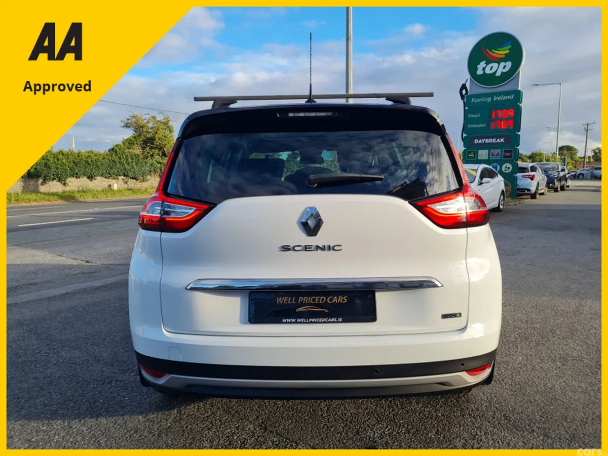 Renault Grand Scenic Hatchback, Diesel, 2017, White