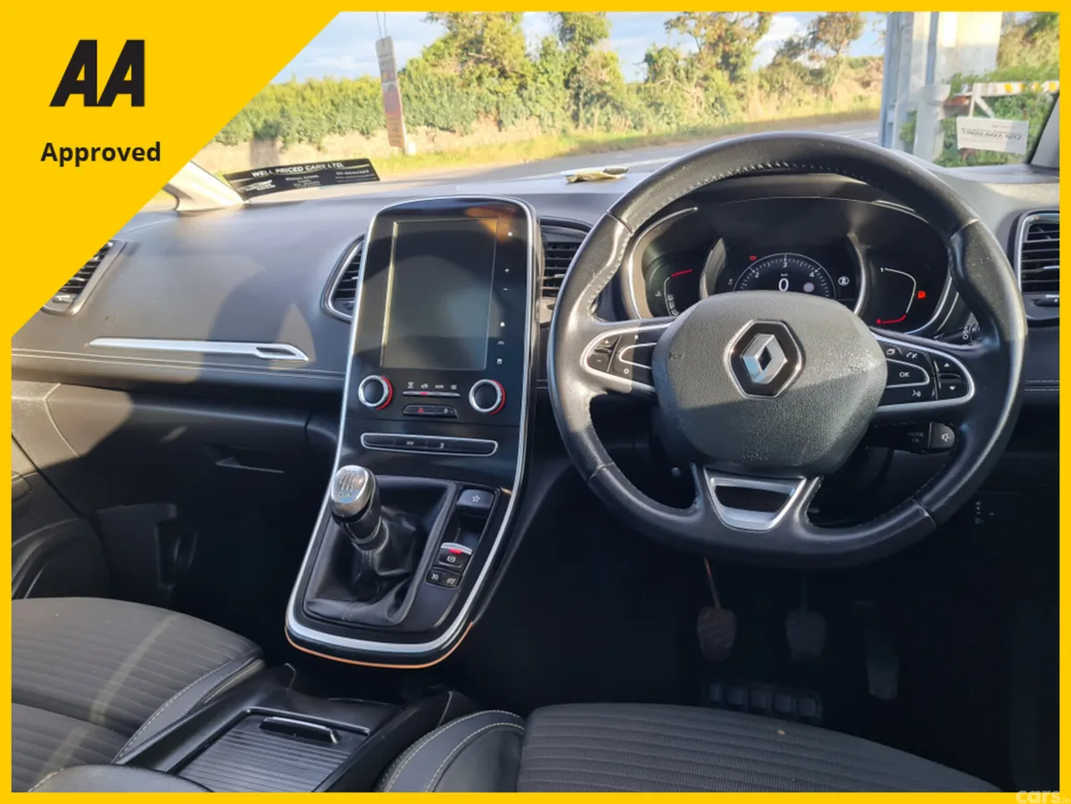 Renault Grand Scenic Hatchback, Diesel, 2017, White