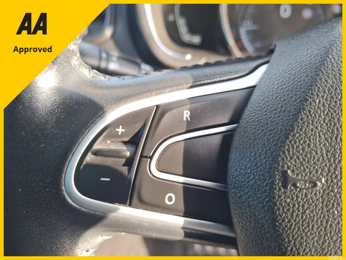 Renault Grand Scenic Hatchback, Diesel, 2017, White