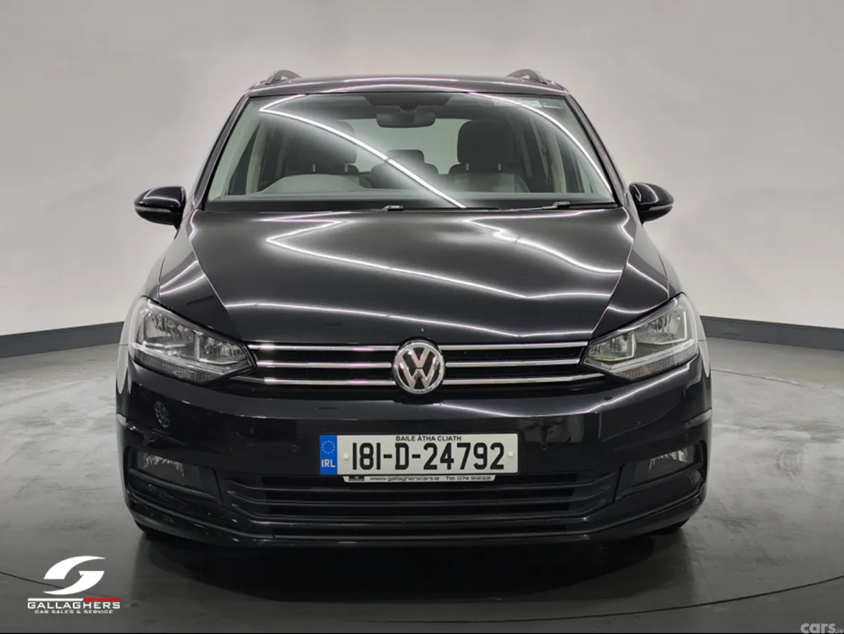 Volkswagen Touran MPV, Diesel, 2018, Black