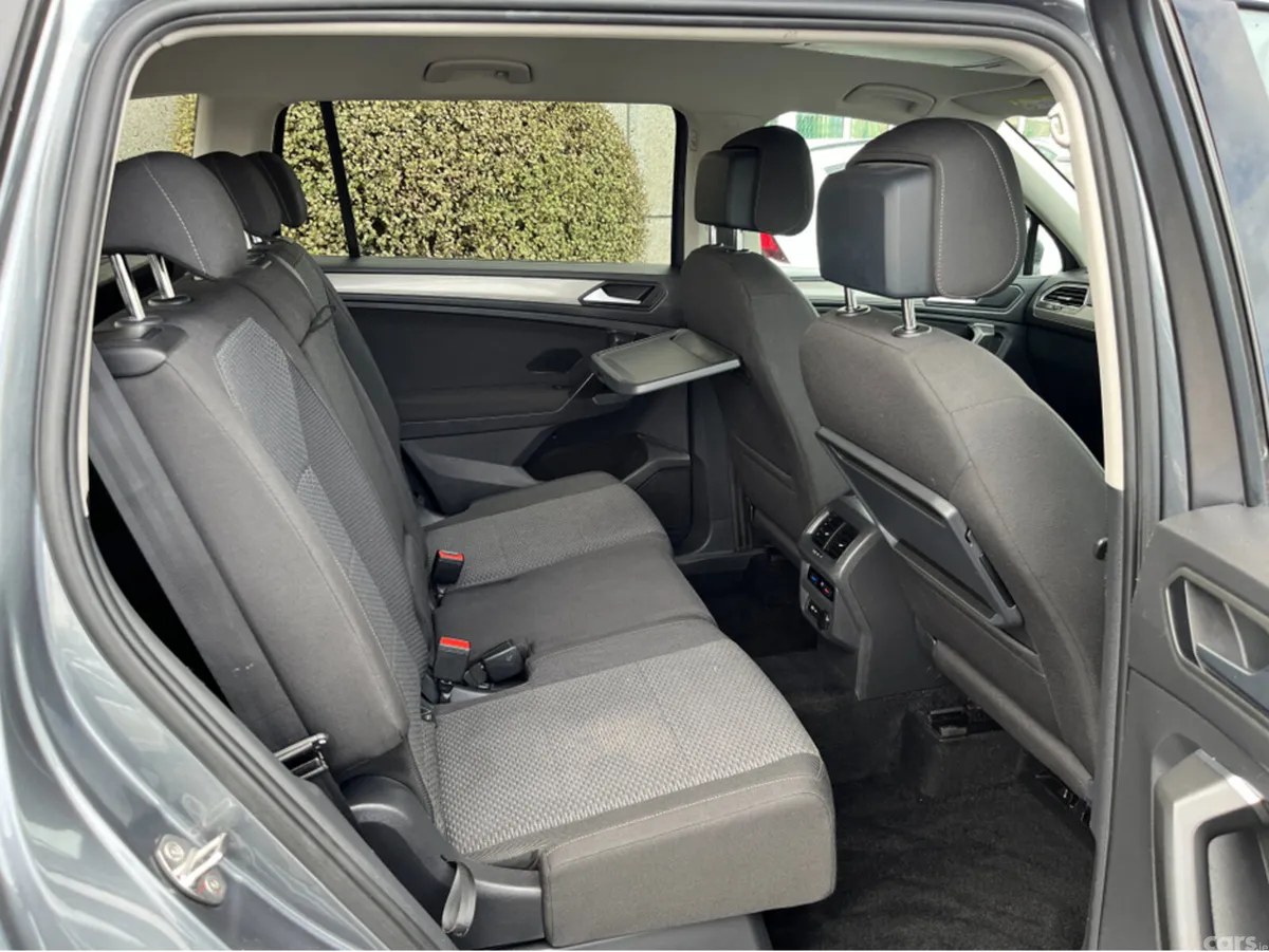 Volkswagen Tiguan Allspace SUV, Diesel, 2021, Grey