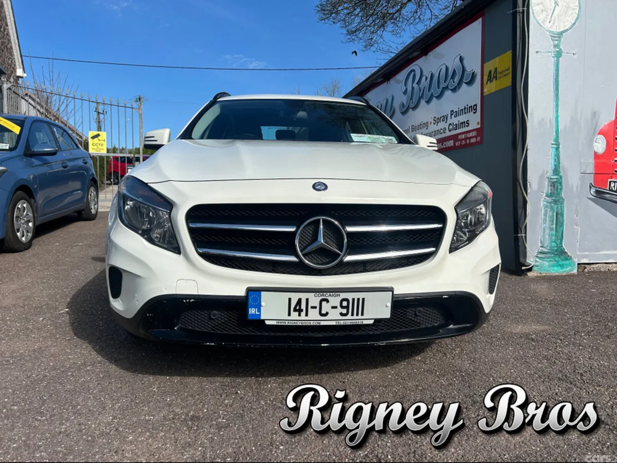 Mercedes-Benz GLA Saloon, Diesel, 2014, White