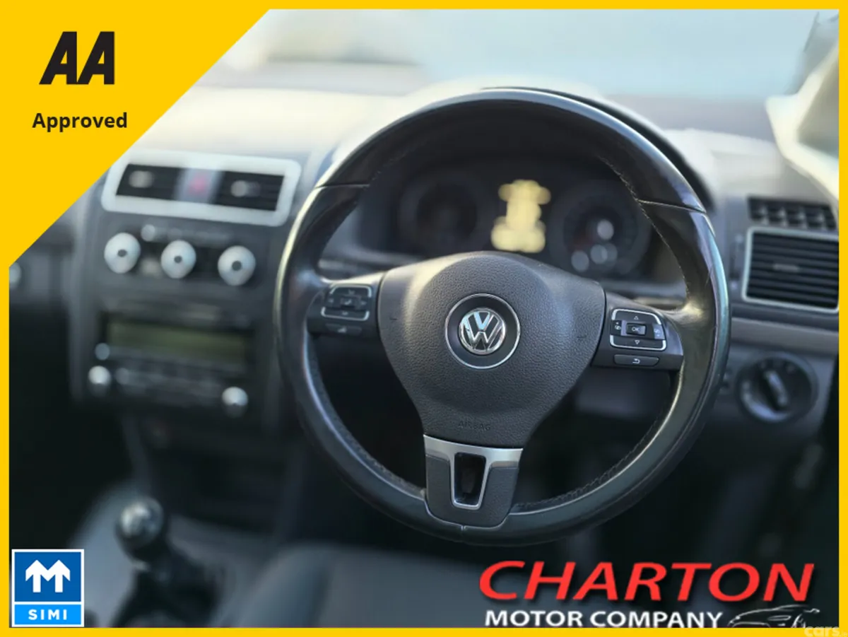 Volkswagen Touran MPV, Diesel, 2015, Brown