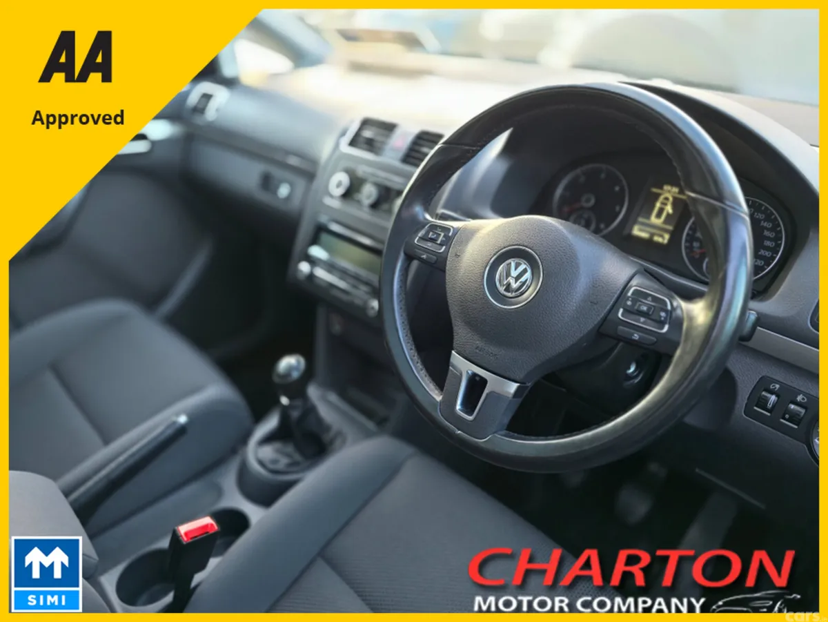 Volkswagen Touran MPV, Diesel, 2015, Brown