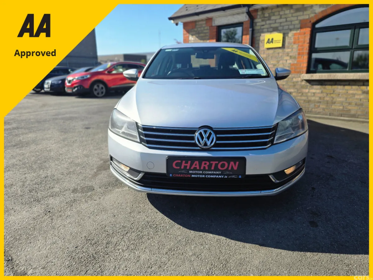 Volkswagen Passat Saloon, Diesel, 2013, Silver