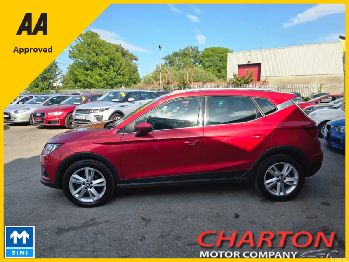 SEAT Arona Hatchback, Petrol, 2019, Red