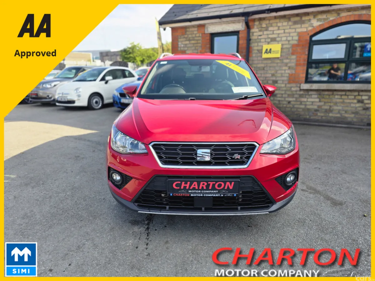 SEAT Arona Hatchback, Petrol, 2019, Red