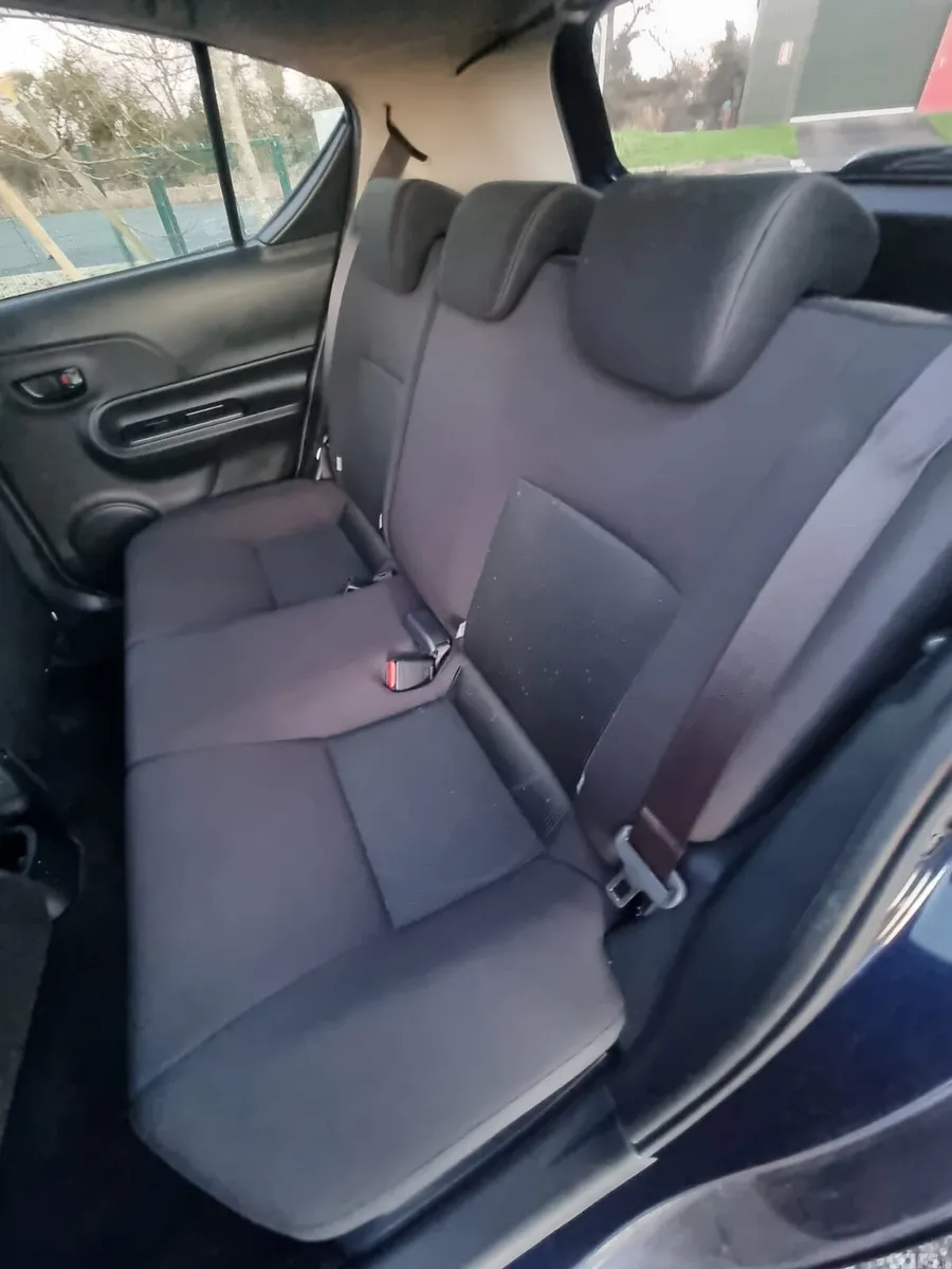 Toyota Aqua Hatchback, Petrol Hybrid, 2019, Blue