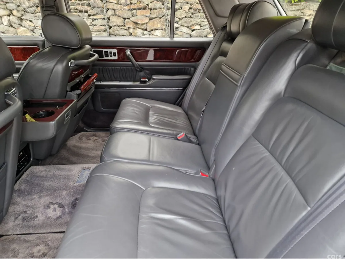 Toyota Century Saloon, Petrol, 2000, Blue