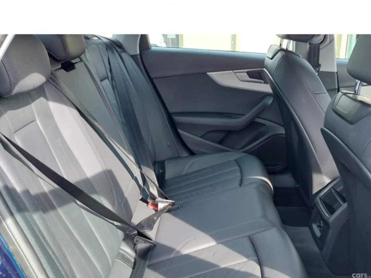 Audi A4 Saloon, Diesel, 2019, Blue