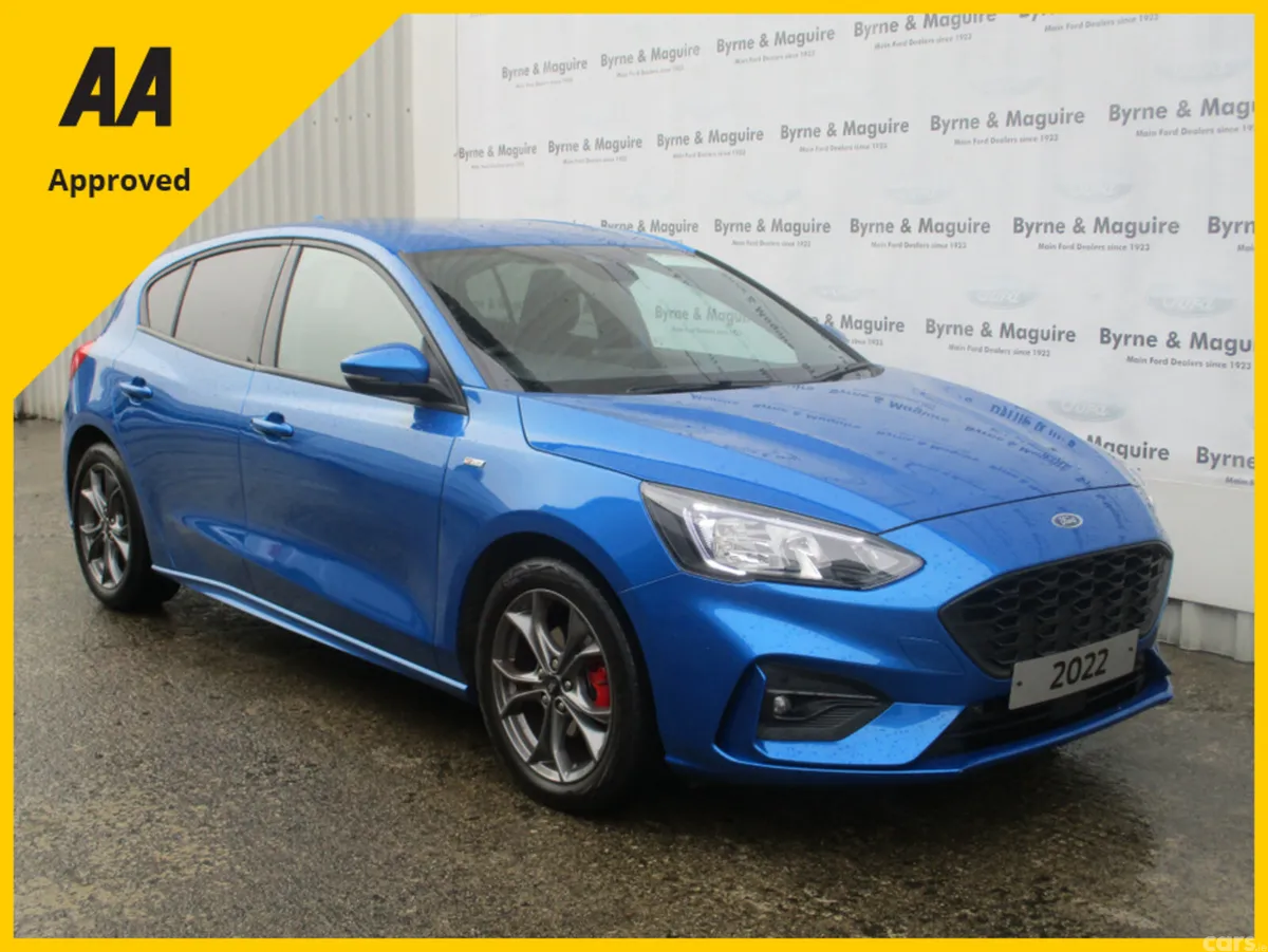 Ford Focus Hatchback, Petrol, 2022, Blue