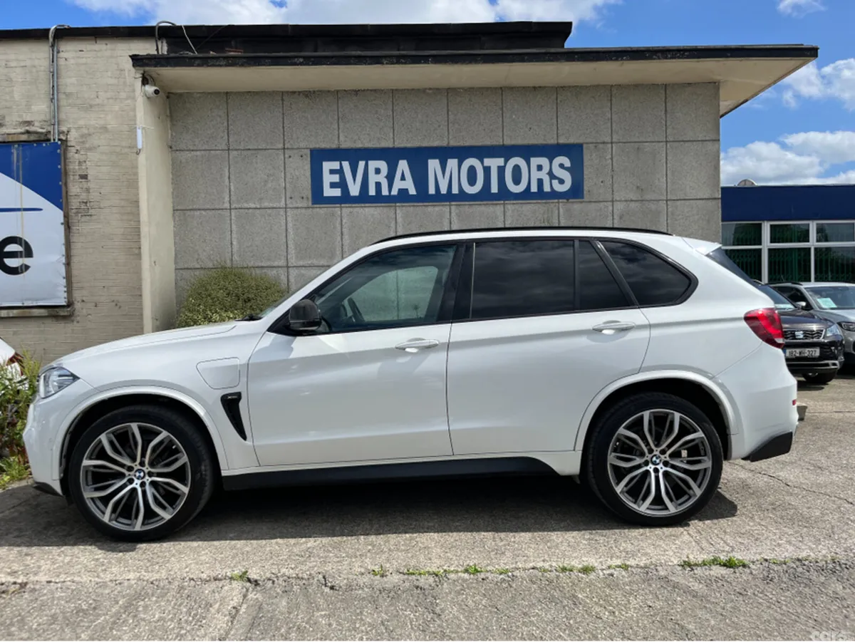 BMW X5 SUV, Petrol Plug-in Hybrid, 2016, White