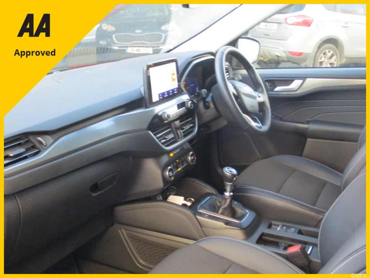 Ford Kuga Hatchback, Diesel, 2022, Red
