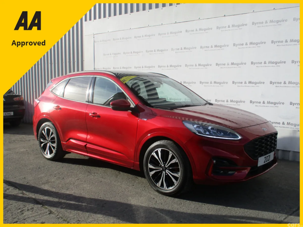 Ford Kuga Hatchback, Diesel, 2021, Red