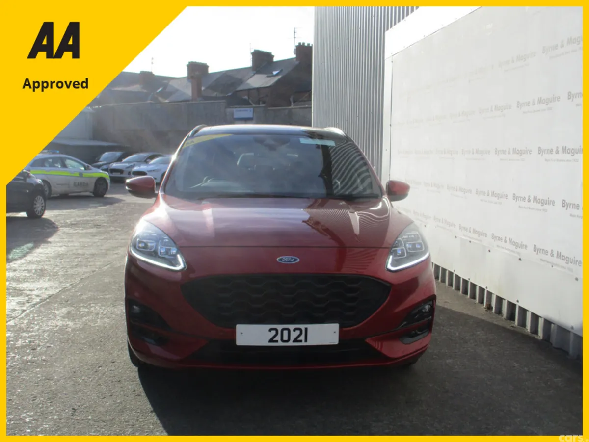 Ford Kuga Hatchback, Diesel, 2021, Red