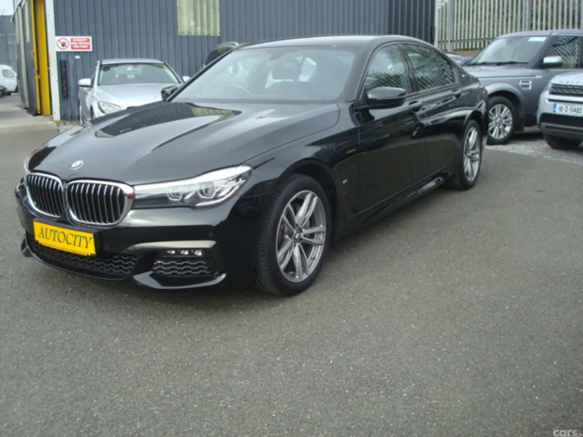 BMW 7-Series Saloon, Petrol Plug-in Hybrid, 2019, Black