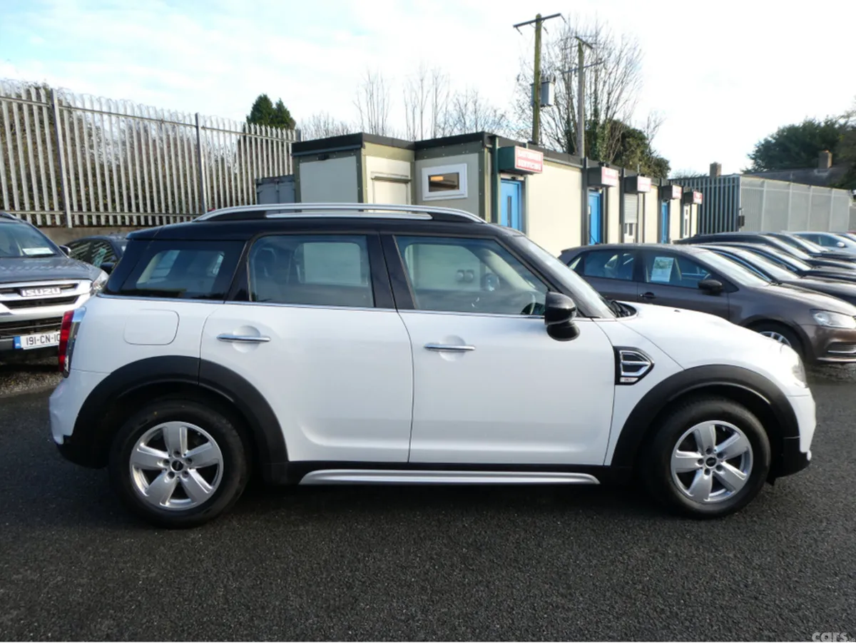 Mini Countryman Hatchback, Diesel, 2017, White