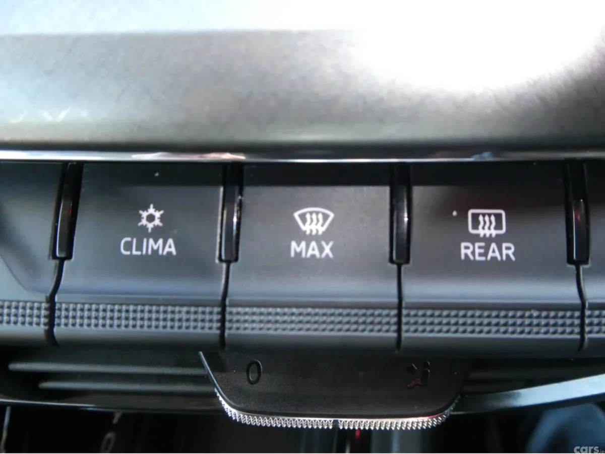 Skoda Octavia Estate, Diesel, 2022, Black