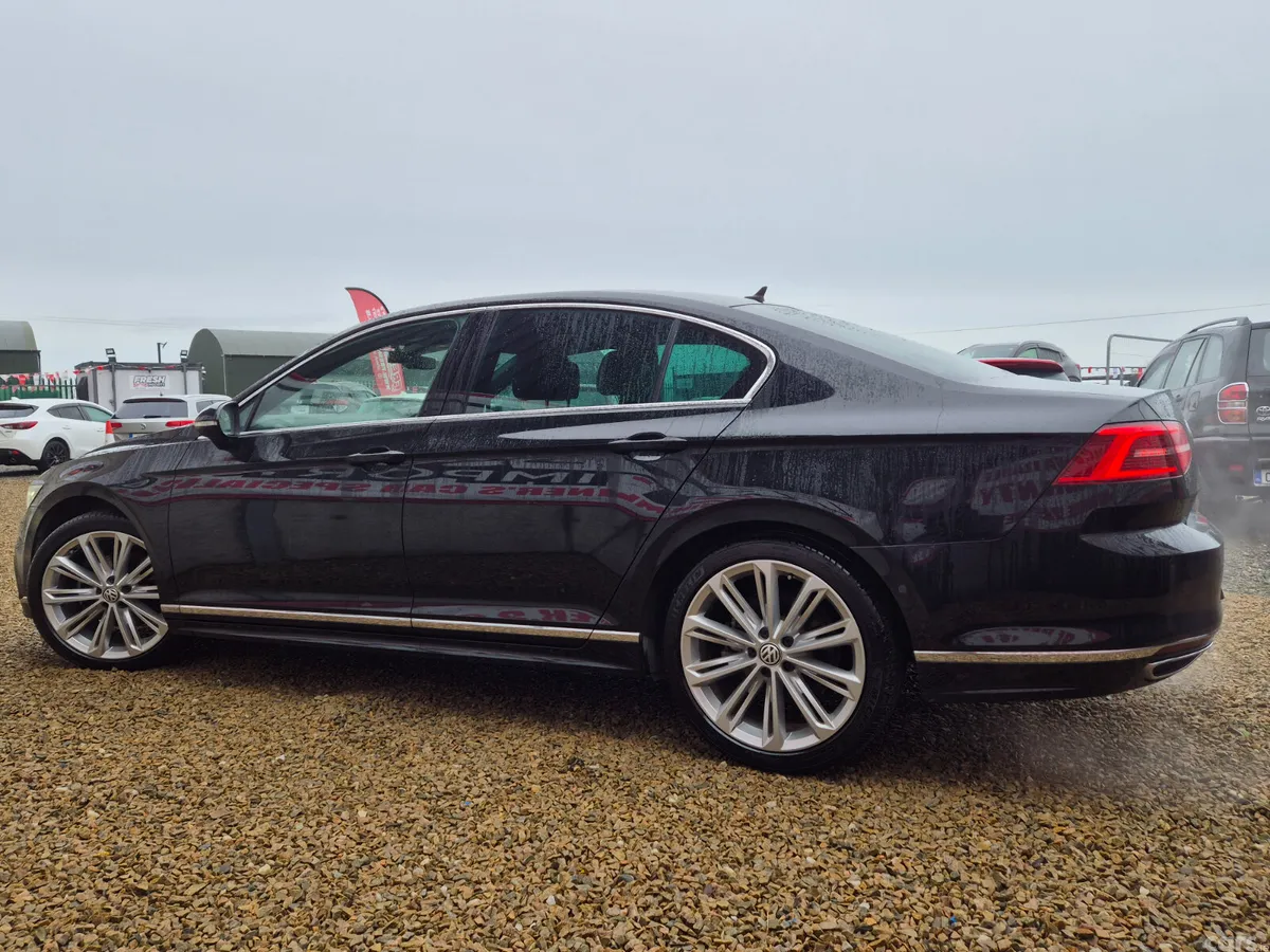 Volkswagen Passat Saloon, Petrol, 2016, Black
