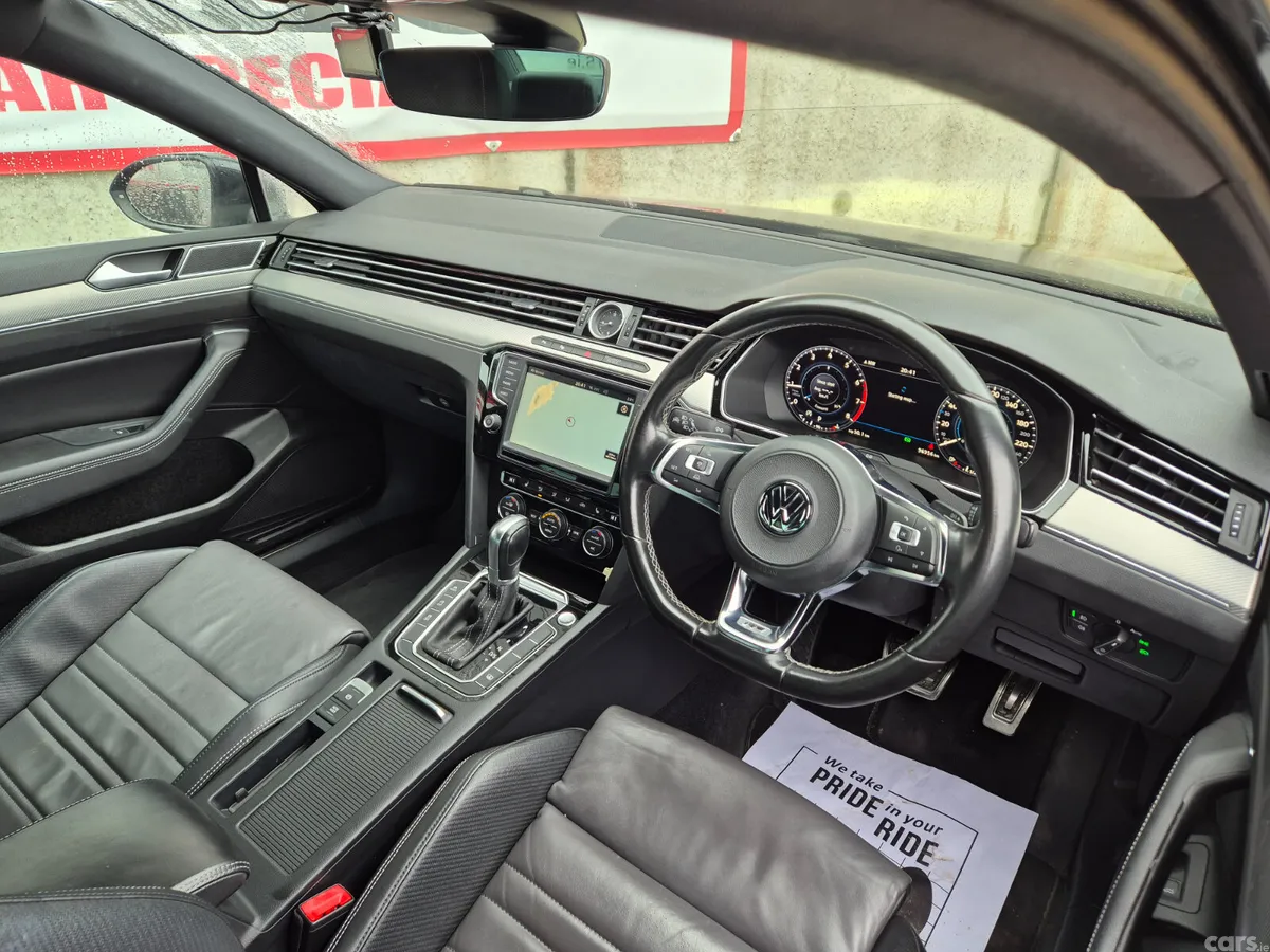 Volkswagen Passat Saloon, Petrol, 2016, Black