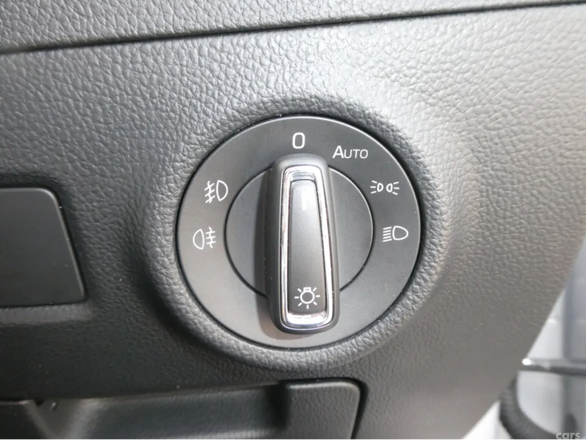 Skoda Superb Hatchback, Diesel, 2022, Grey